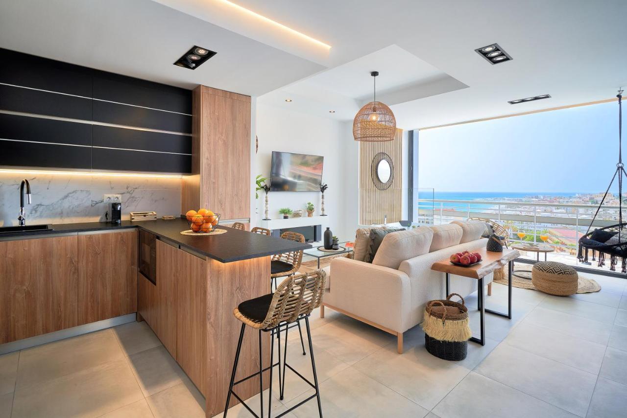 Pura Vida Luxury Apartment With Jacuzzi 托雷莫利诺斯 外观 照片