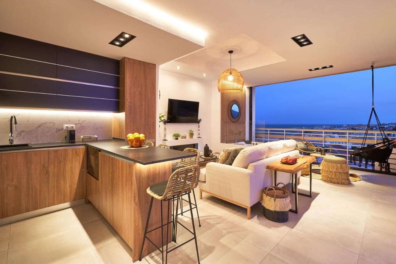 Pura Vida Luxury Apartment With Jacuzzi 托雷莫利诺斯 外观 照片