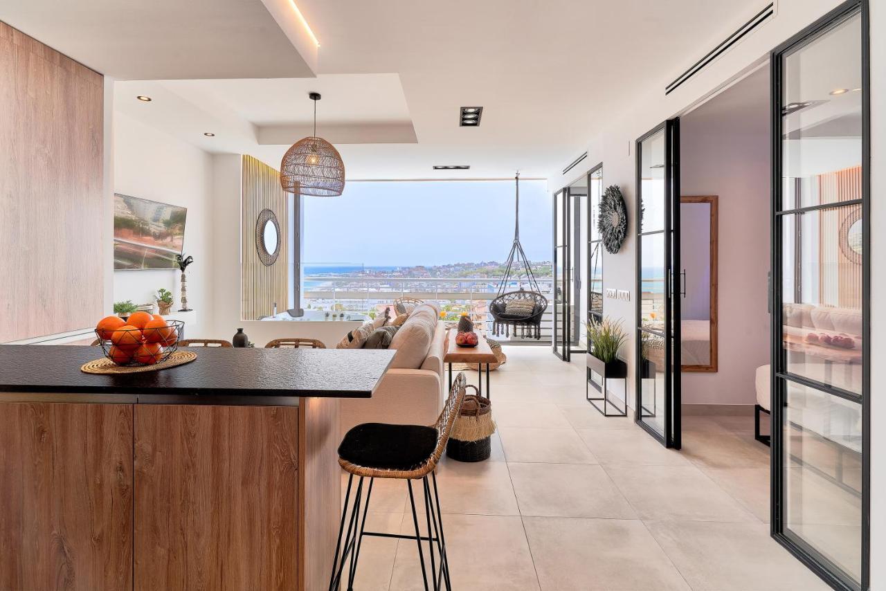 Pura Vida Luxury Apartment With Jacuzzi 托雷莫利诺斯 外观 照片