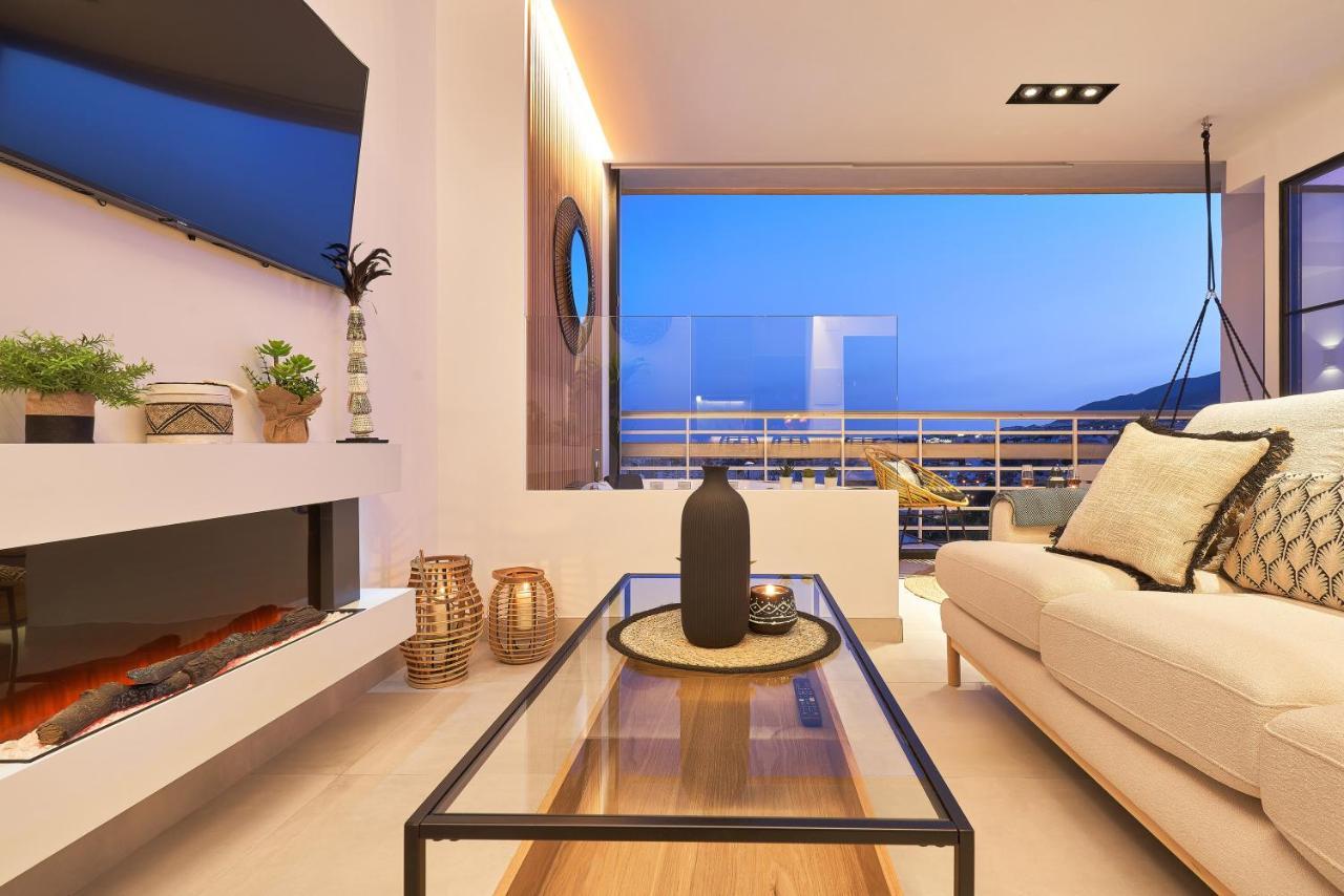 Pura Vida Luxury Apartment With Jacuzzi 托雷莫利诺斯 外观 照片